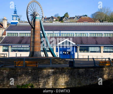 Old winding wheel memorial to the coal mining heritage of the Somerset ...