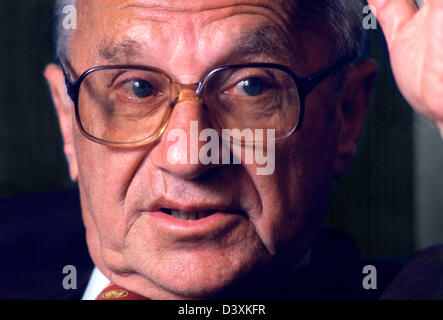 Milton Friedman (1912-2006) The 1976 American Nobel Laureate For ...