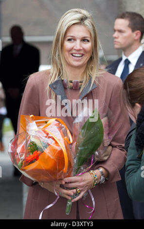 Princess Maxima of The Netherlands attends a presentation of the book 'A world without cervical cancer' in Leiden, The Netherlands, 26 February 2013. Photo: Albert Nieboer /RPE/NETHERLANDS OUT Stock Photo