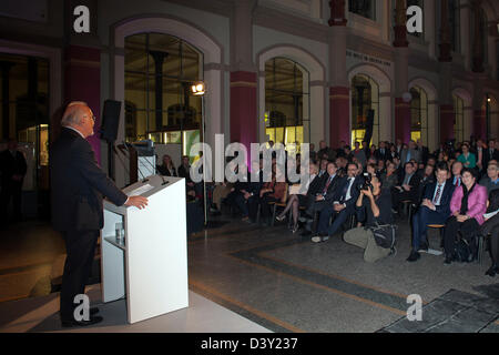 February 26th 2013, Berlin – Germany. The newlt appointed Federal Minister for Education Johanna Wanka gives her 1st speech at the Natural History Museum about Science. Is the beginning of the year of science. Credit: Credit:  Gonçalo Silva/Alamy Live news.