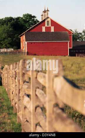 Civil war red barn with white shutters and split rail fence Gettysburg Pennsylvania, civil war barn, Pennsylvania Dutch, Barn, Stock Photo