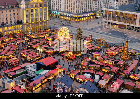 Dresden Weihnachtsmarkt - Dresden christmas market 21 Stock Photo