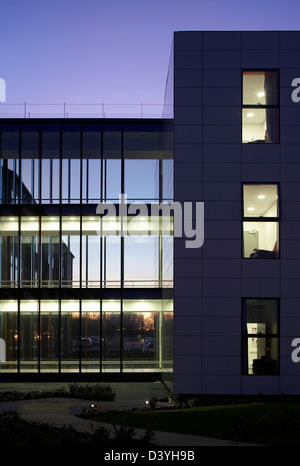 Chesterfield Royal Hospital, Chesterfield, United Kingdom. Architect: Manser Practice Architects, 2011. View through with glazed Stock Photo