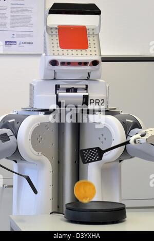 https://l450v.alamy.com/450v/d3yxha/bremen-germany-27th-february-2013-robot-pr2-flips-a-pancake-in-a-laboratory-d3yxha.jpg