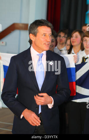 Glasgow, UK. 27th February 2013.  Seb Coe visits Shawlands Academy Glasgow to support Glasgow's bid to host 2018 Youth Olympic Games (YOG) as part of London 2012 legacy. Credit:  ALAN OLIVER / Alamy Live News Stock Photo