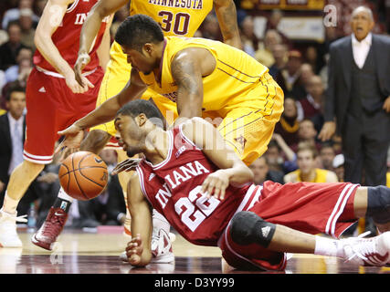 Minneapolis, USA. 26th February 2013. Indiana Hoosiers guard Maurice Creek (22) and Minnesota Gophers guard Maverick Ahanmisi (13) fight for the ball during the NCAA basketball game between the Minnesota Gophers and the Indiana Hoosiers at Williams Arena in Minneapolis, Minnesota. Credit:  Cal Sport Media / Alamy Live News Stock Photo