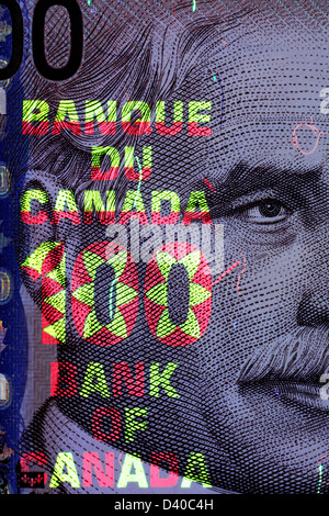 100 Dollars banknote, Sir Robert Borden, prime minister (1911-1920), Canada, 2004 under UV light Stock Photo
