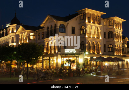 Ahlbeck, Germany, Ristorante Rialto on the beach promenade Stock Photo