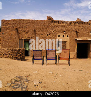 Traditional mud house in Agadez, Niger Stock Photo