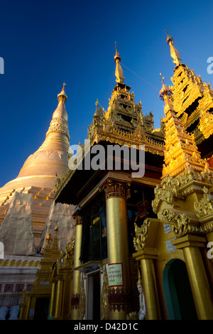 Shwedagon Paya, Yangon, Myanmar Stock Photo