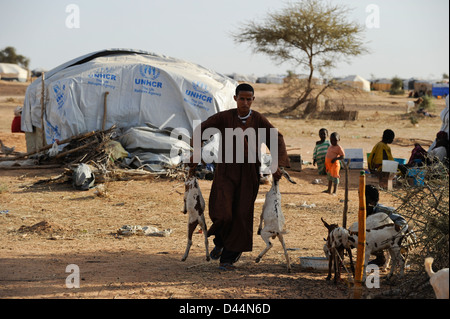 BURKINA FASO Djibo, malian refugees, mostly Touareg, in refugee camp Mentao of UNHCR, they fled due to war and islamist terror Stock Photo