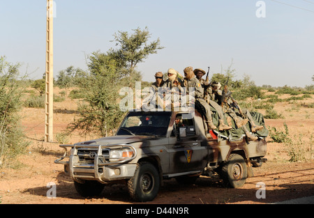 NIGER, about 2000 chadian armed soldier from Chad withToyota pickup on the way to Mali, they are part of ECOWAS mission in the Mali war in 2012 to support the french troops against islamist terror groups Stock Photo