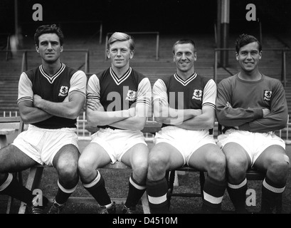 Aston Villa Football Club footballers Pat Saward, Gerry Hitchens, Stan Lynn, Nigel Sims 1959 Stock Photo