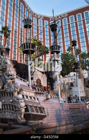 Pirate ship outside Treasure Island Hotel in Las Vegas, Nevada,  USA Stock Photo