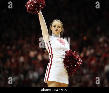 Bloomington, Indiana, USA. 5th March, 2013. Indiana Hoosiers cheerleader during an NCAA basketball game between Ohio State University and Indiana University at Assembly Hall in Bloomington, Indiana. Ohio State upset #2 Indiana 67-58. Stock Photo
