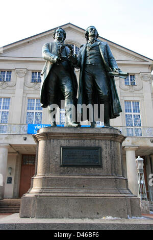 On September 4, 1857 the Goethe-Schiller Monument was uncovered by the sculptor Ernst Rietschel. One of the copies of the Goethe Schiller monument stands in San Francisco (Golden gate park). Photo: Klaus Nowottnick Date: February 15, 2013 Stock Photo