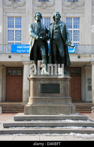 On September 4, 1857 the Goethe-Schiller Monument was uncovered by the sculptor Ernst Rietschel. One of the copies of the Goethe Schiller monument stands in San Francisco (Golden gate park). Photo: Klaus Nowottnick Date: February 15, 2013 Stock Photo