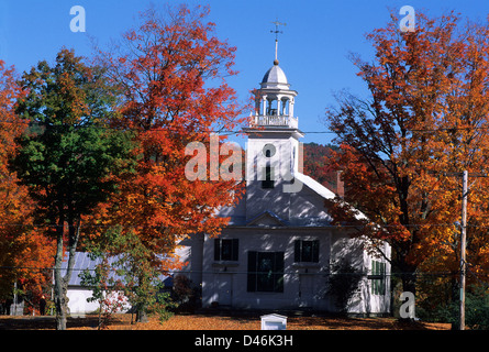 Elk280-1216 Vermont, South Strafford, Unitarian Church with autumn foliage Stock Photo
