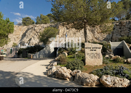 Israel, Judea mountains, the entrance to the Soreq Cave Nature Reserve (also called Avshalom Cave) a Stalactite cave Stock Photo