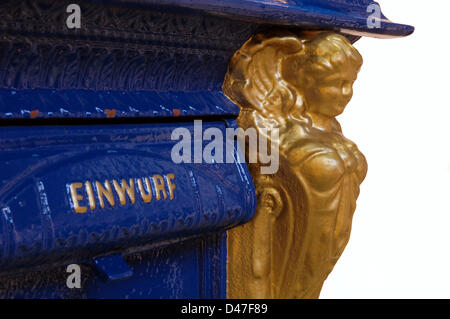(ILLUSTRATION - FILE) An archive illustration dated 07 January 2007 shows decorations on a municipal letter box of the German Imperial Post from 1896 at the Museum for Communication in Berlin, Germany. Photo: Berliner Verlag/Steinach WIRE SERVICE OUT Stock Photo