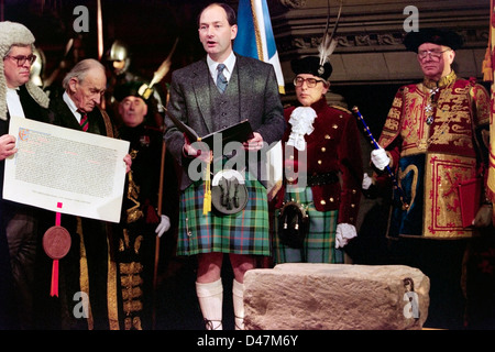 The Stone of Destiny (Stone of Scone) is officially returned to Scotland at a ceremony in the Great Hall of Edinburgh Castle. Stock Photo