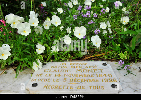 Tomb of French Impressionist Claude Monet at The Church of Giverny, Giverny, France Stock Photo