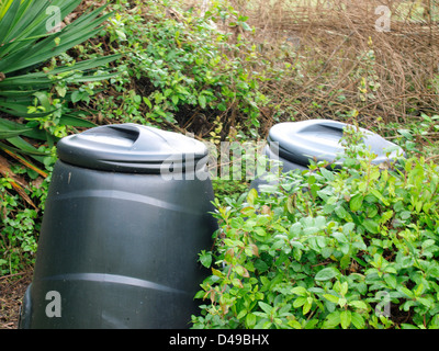 Large compost bin hi-res stock photography and images - Alamy