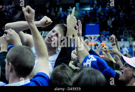 Colorado Springs, Colorado, US. 9th March, 2013.  Air Force guard, Todd Fletcher (10), celebrates with other cadets following Mountain West Conference action between the New Mexico Lobos and the Air Force Academy Falcons at Clune Arena, United States Air Force Academy, Colorado Springs, Colorado. Air Force upsets the #12 ranked New Mexico Lobos 89-88. Stock Photo