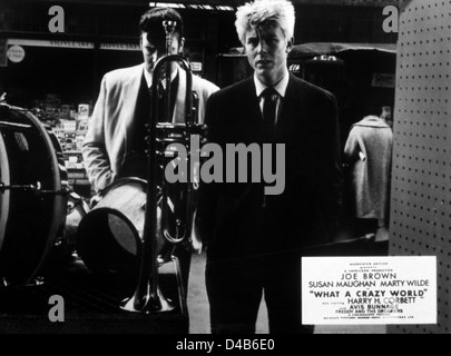 WHAT A CRAZY WORLD (1963) MARTY WILDE, JOE BROWN, MICHAEL CARRERAS (DIR) WCRW 001 MOVIESTORE COLLECTION LTD Stock Photo