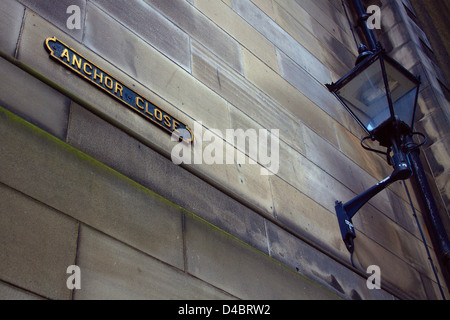 Anchor Close, one of the historic closes on the Royal Mile, Edinburgh, Lothian Stock Photo