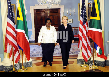 Secretary Clinton Meeting With South African Minister of Foreign Affairs Stock Photo