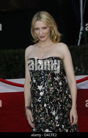 Pregnant Australian actress Cate Blanchett arrives at the 14th Annual Screen Actors Guild Awards at the Shrine Exposition Center in Los Angeles, California. USA,  27 January 2008. The awards will be presented to actors for outstanding performances in 2007 in five film and eight prime-time television categories. Photo: Hubert Boesl Stock Photo