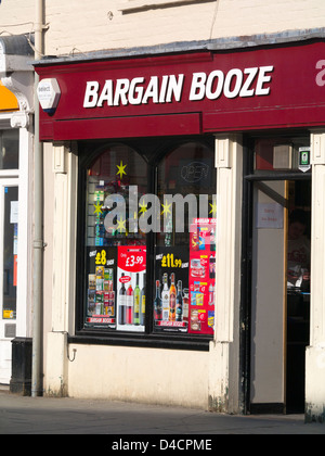 Bargain Booze off licence shop in Brecon Wales UK. Stock Photo