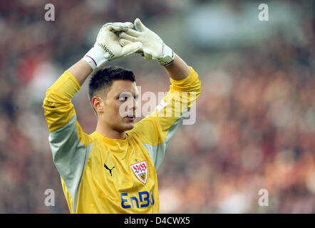 Stuttgart's goalkeeper Sven Ulreich shown during the Bundesliga match VfB Stuttgart vs Karlsruhe SC at Gottlieb Daimler Stadion in Stuttgart, Germany, 23 February 2008. The match ended 3-1. Photo: Bernd Weissbrod Stock Photo