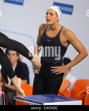 Laure Manaudou of France cheers on her relay during the women's 4*200m freestyle event at the award giving ceremony at the 29th LEN European Championships Swimming, Diving and Synchronised Swimming in Eindhoven, the Netherlands, 21 March 2008. Photo: Bernd Thissen Stock Photo