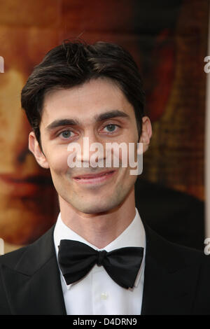 British actor Ben Silverstone arrives for the world premiere of his film 'Jump!' in Linz, Austria, 16 April 2008. The film is based on the true story of well-known photographer Philippe Halsman and the murder trial on him in 1928. Halsman's father, a Jewish doctor, died for unrevelad reasons during a mountain hike and Halsman was convicted despite no evidence or witnesses whatsoeve Stock Photo