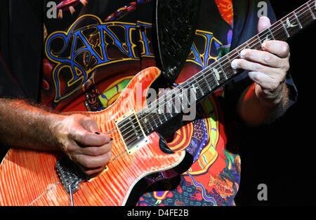 Rock legend Carlos Santana performs on stage during the first concert of his 'Live Your Light Tour' in Salem, Germany, 2 July 2008. Santana and band will tour three further cities in Germany. Photo: Patrick Seeger Stock Photo