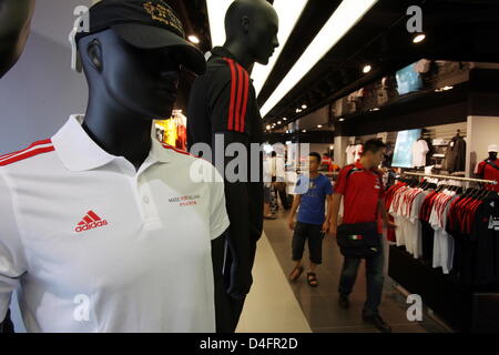 An interior view of the new 'Adidas Brand Center', so far the world's largest adidas store, in Beijing, China, 19 August 2008. The store covers 3,170sqm and four storeys of 'Sanlitun Village Shopping Center'. Photo: Federico Gambarini Stock Photo