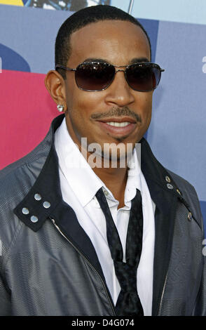 Musician Chris Bridges alias 'Ludacris' arrives at the 2008 MTV Video Music Awards at Paramount Studios in Hollywood, Los Angeles, USA, 07 September 2008. Photo: Hubert Boesl Stock Photo