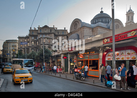Türkei, Istanbul, Beyoglu, griechisch-orthodoxe Kirche Agia Triada Stock Photo