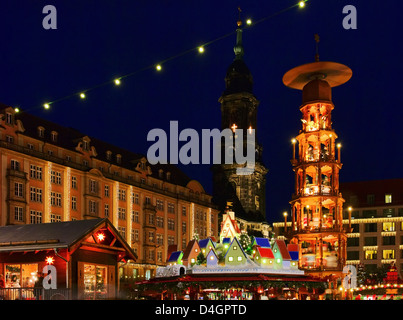 Dresden Weihnachtsmarkt - Dresden christmas market 20 Stock Photo