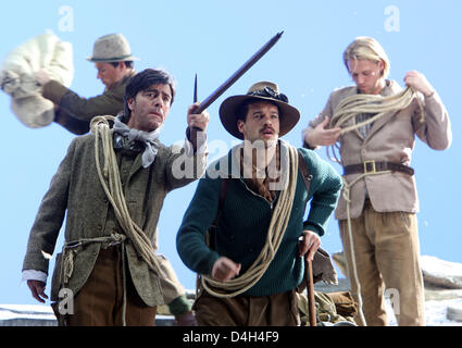 (dpa file) The fiel picture dated 04 February 2008 shows German national soccer team head coach Joachim Loew (C-L) and the team's skipper Michael Ballack (C-R) pose during a commercial shot in Gross-Gerau, Germany. In the dispute between Joachim Loew and Michael Ballack a one-on-one meeting was agreed on on 23 October 2008 as German Soccer Association DFB's media director Harald St Stock Photo