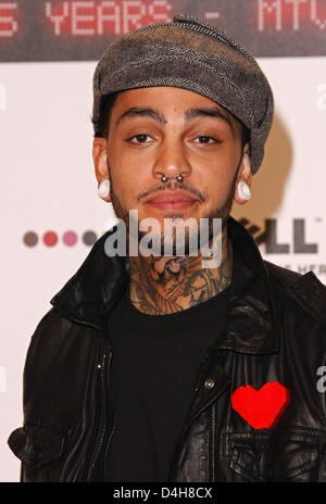 Travis McCoy of Gym Class Heroes arrives for the 15th MTV Europe Music Awards at Echo Arena in Liverpool, United Kingdom, 06 November 2008. Photo: Hubert Boesl Stock Photo