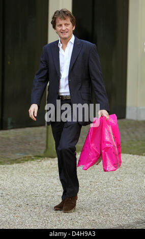 Prince Pieter-Christiaan arrives for the christening of Benjamin van Vollenhoven, the youngest son of Prince Bernhard and Princess Annette, grandchild of Princess Margriet at Palace Het Loo in Apeldoorn, Netherlands, 02 November 2008. Photo: Patrick van Katwijk Stock Photo