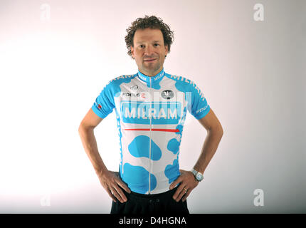 Austrian professional cyclist Peter Wrolich of Team Milram poses during a photo call in Dortmund, Germany, 07 January 2009. Photo: Bernd Thissen Stock Photo