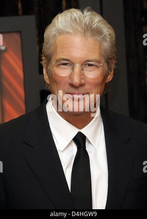 Actor Richard Gere arrives for the 14th Annual Critics? Choice Awards in Santa Monica, California, United States of America, 08 January 2009. The Critics? Choice Awards are bestowed annually by the Broadcast Film Critics Association to honor the finest in cinematic achievement. Photo: Hubert Boesl Stock Photo