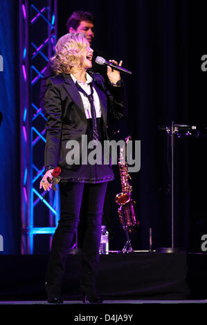 Brighton, UK. 14th March 2013. Olivia Newton-John plays Brighton Centre .  The concert was part of Olivia's first tour in the  UK since 1978. The tour is to celebrate her 40 years in music. Picture by Julie Edwards/Alamy Live News Stock Photo