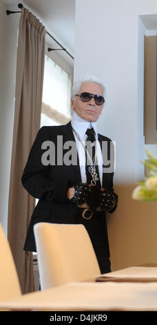 Fashion designer Karl Lagerfeld is seen at the end of Fendi women's ...