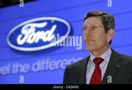 Bernd Mattes, Head of Ford Germany, is pictured in front of the Ford-logo on the second press day of the 79th International Motor Show and Accessories on the Palexpo premises in Geneva, Switzerland, 04 March 2009. Mattes commented only little on a possible government support for business rival Opel. Photo: Marijan Murat Stock Photo