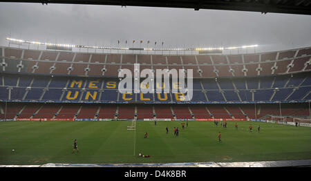 Kf Tirana supporters during the first round of UEFA Champions League  2022-2023, football match between Kf Tirana and F91 Dudelange at Air  Albania Stad Stock Photo - Alamy